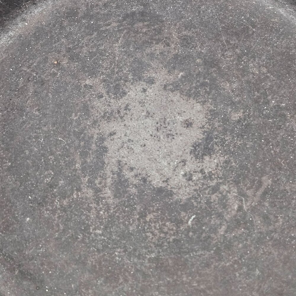 Vintage Cast Iron Small Skillet SK Mark 5D 3 Notch Heat Ring Double Pour Spout - Picture 4 of 11